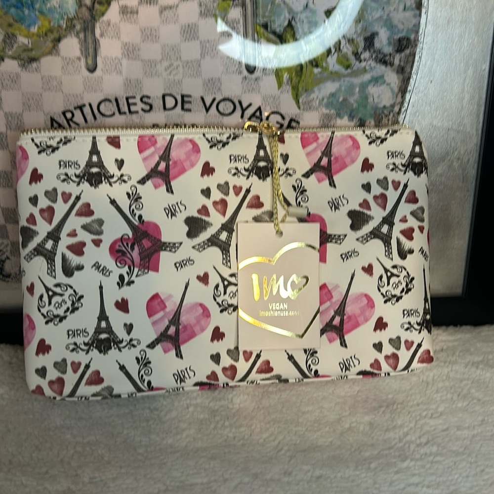 Paris cosmetic make up travel bag